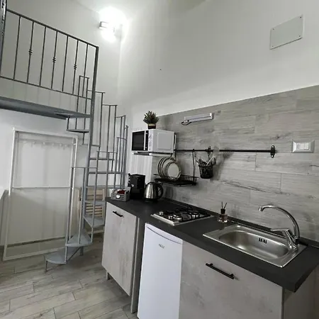 Centro La Casa Di Lello Bed and breakfast Nápoles