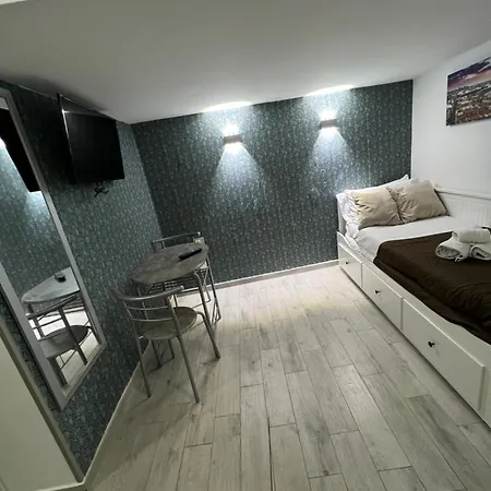 Centro La Casa Di Lello Bed and breakfast 4*